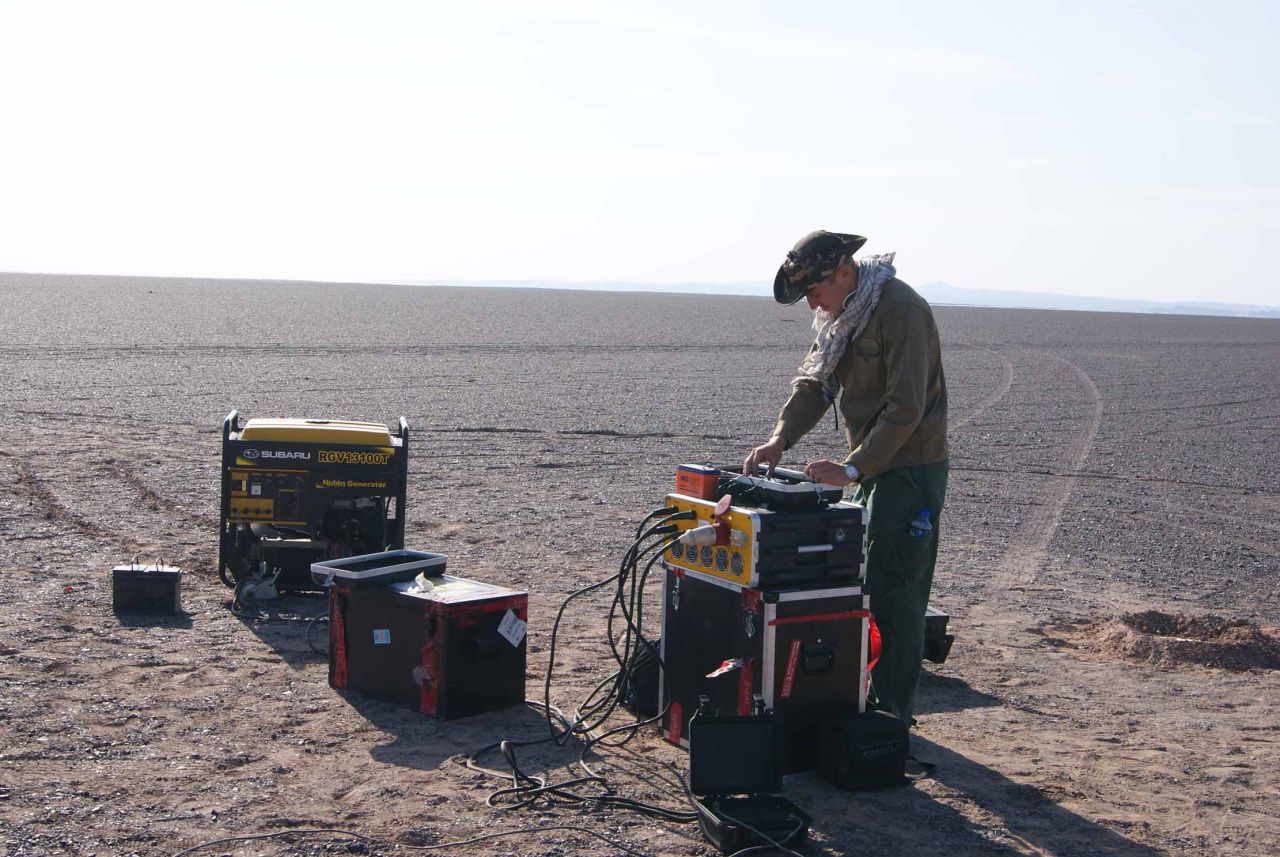 Как использовать аккумуляторы Accura для работы в полевых условиях?