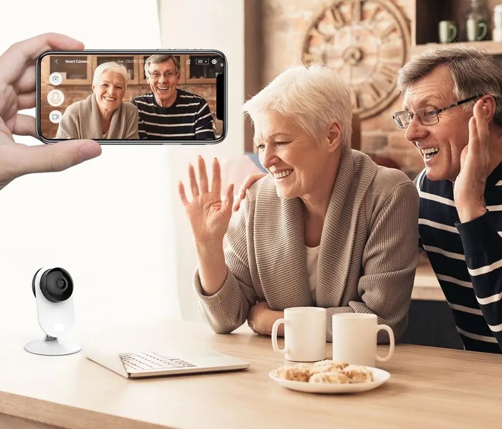 Использование камер IFlow для мониторинга за пожилыми родственниками